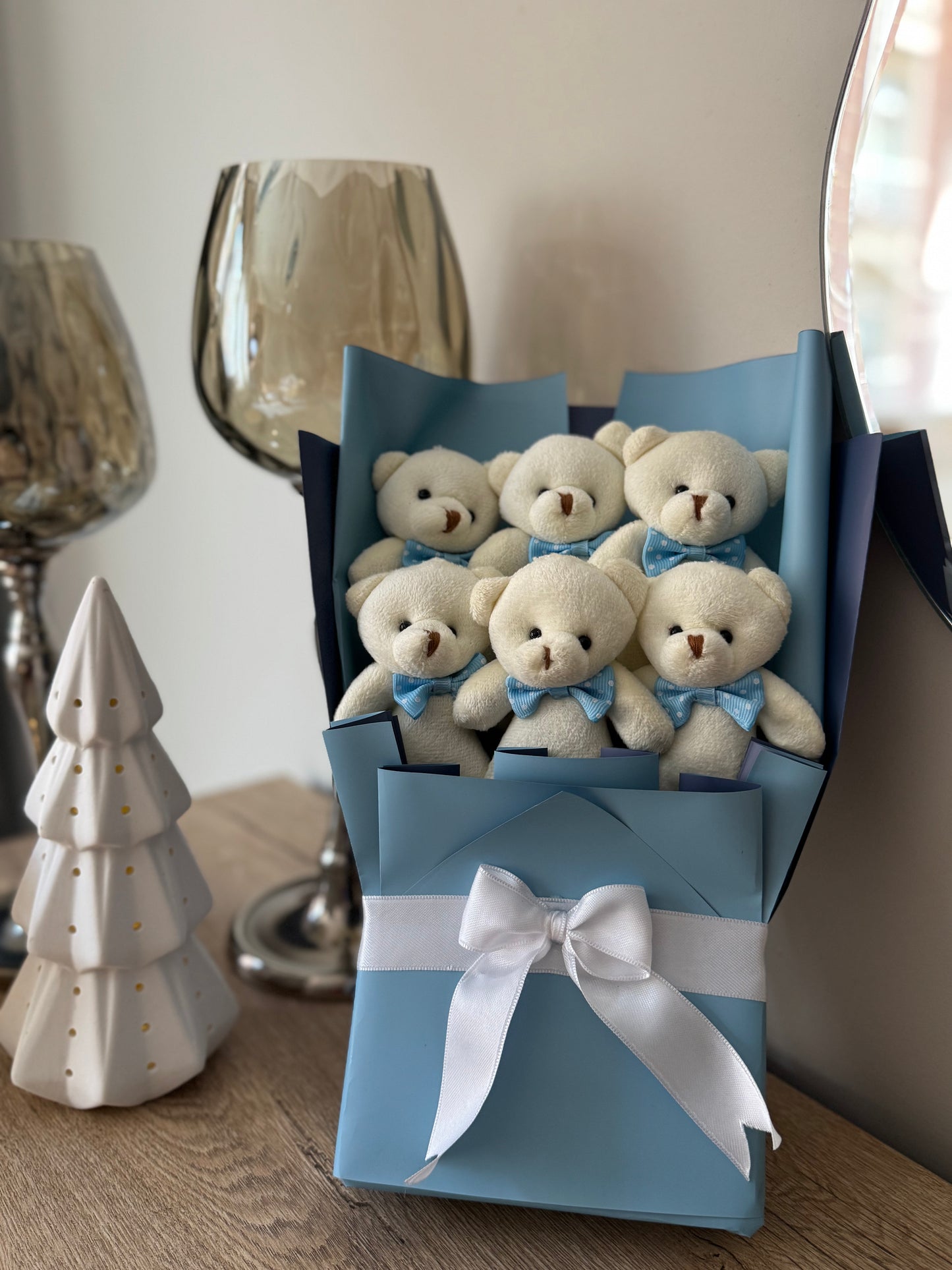 6'lı Mavi Peluş Ayıcık Buketi